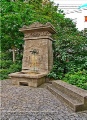 klassizistische Brunnen am Haugerkirchplatz